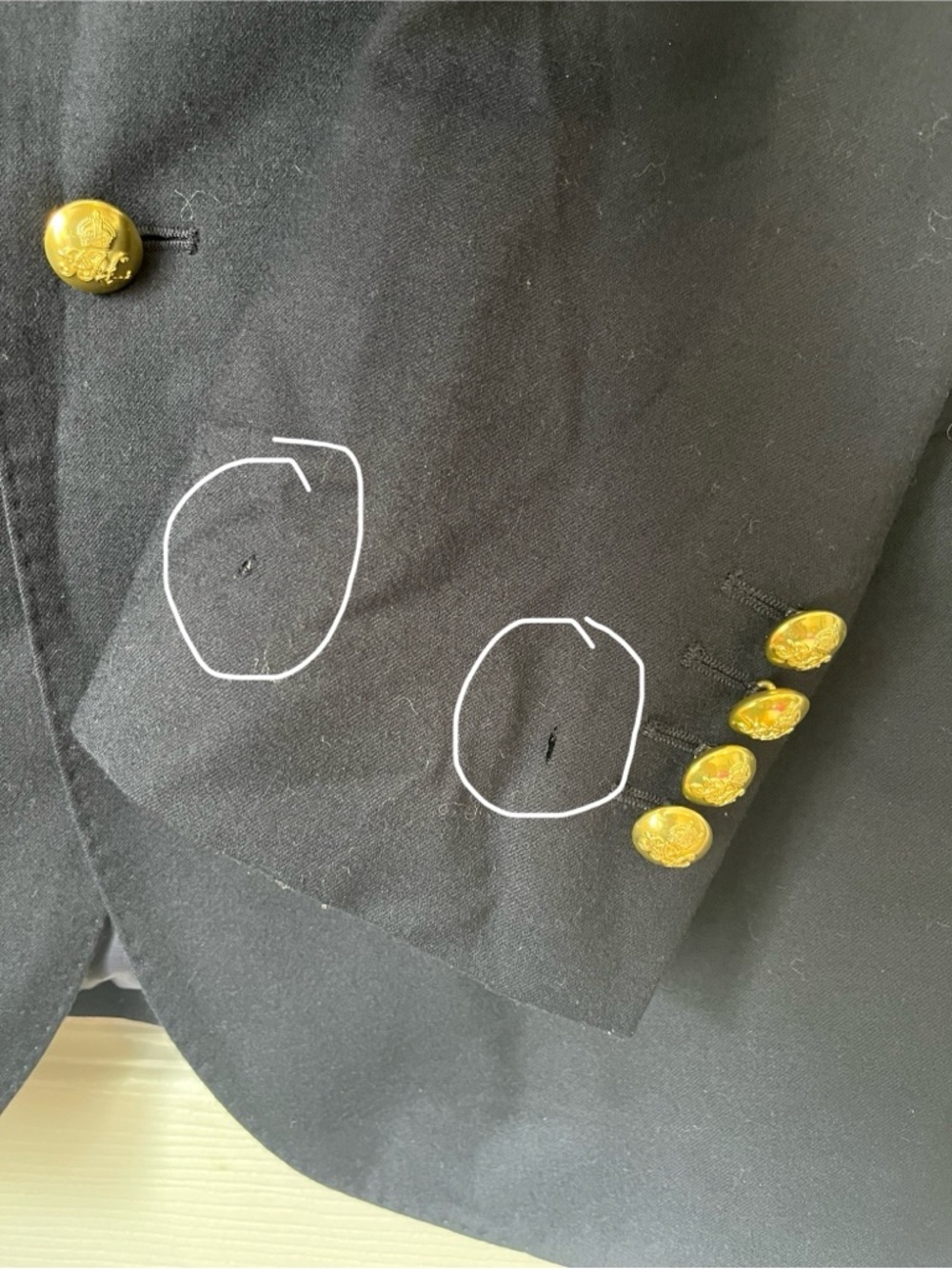 Polo Ralph Lauren Navy Two-Button Gold Wool-Blend Gabardine Blazer size 44L READ - Picture 2 of 11